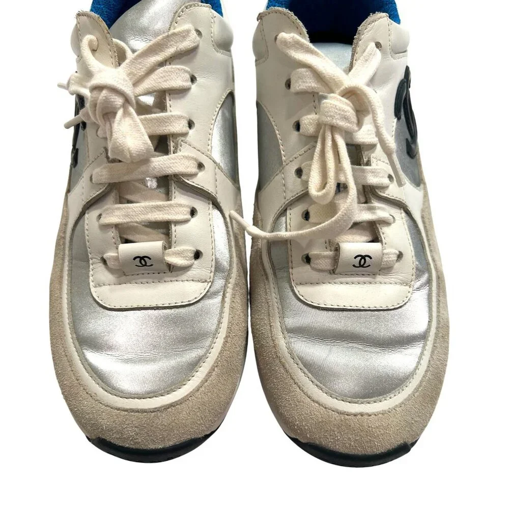 Chanel Suede Sneakers in Cream and Silver - Picture 4 of 9